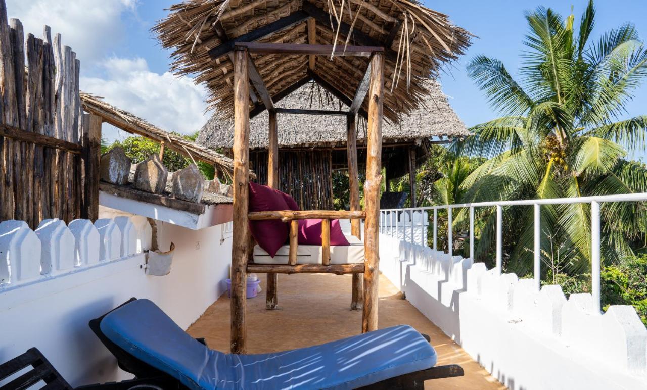 הוסטל מומבסה Tulia House Backpackers מראה חיצוני תמונה
