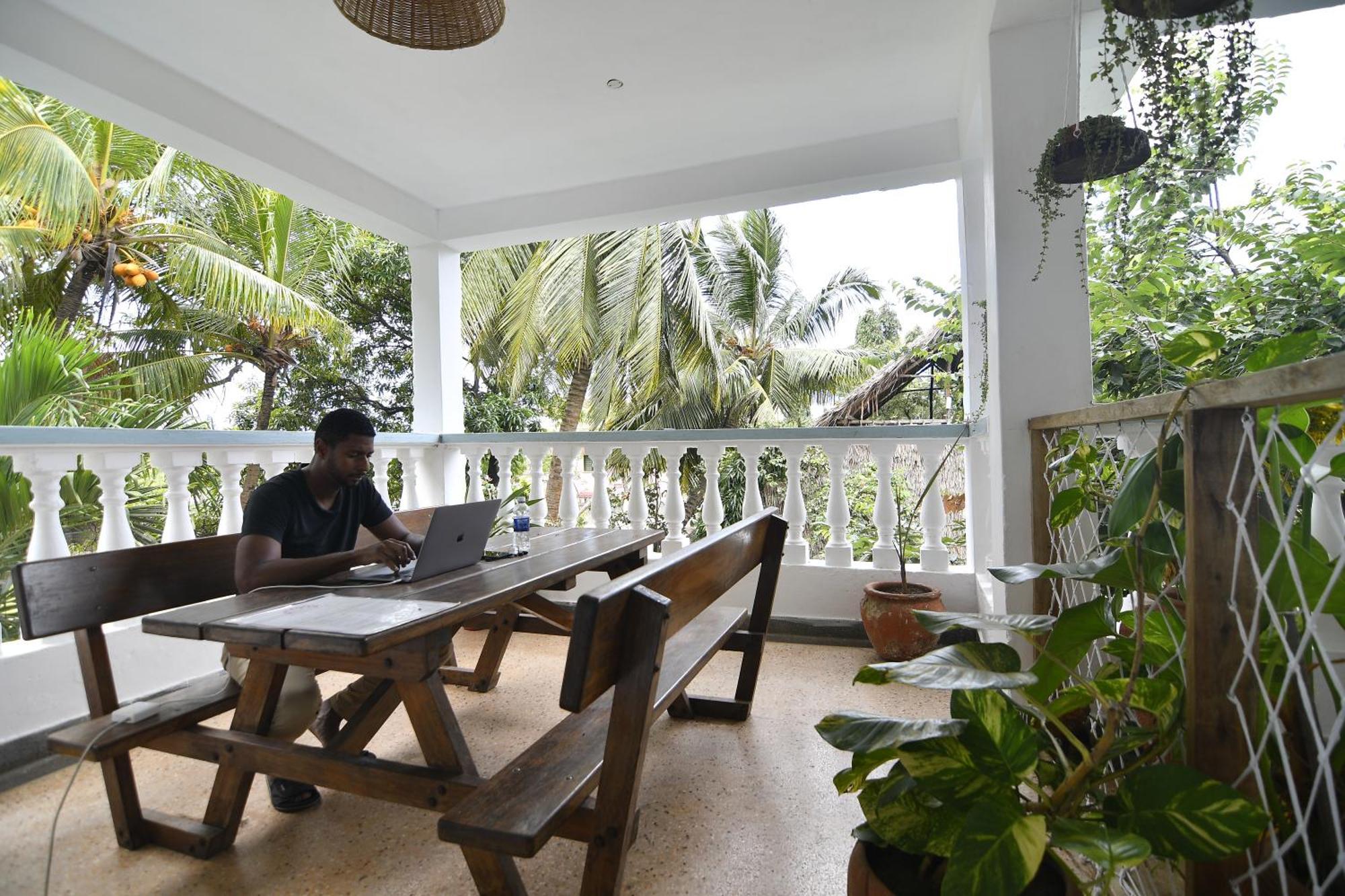 הוסטל מומבסה Tulia House Backpackers מראה חיצוני תמונה